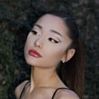 ͷ