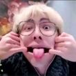 ͷ��