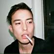 ͷ