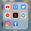 ͷ
