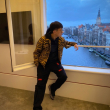 ͷ��