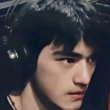 ͷ