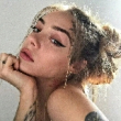 ͷ
