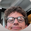 ͷ