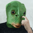 ͷ��