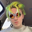 ͷ