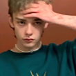ͷ