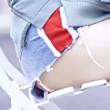 ͷ