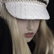 ͷ
