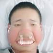 ͷ