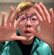 ͷ