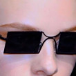 ͷ