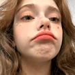 ͷ