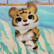 ͷ��