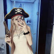 ͷ��
