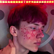 ͷ