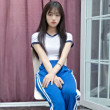 ͷ