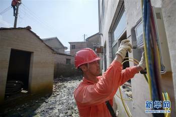 安徽宣城:加紧修复洪灾受损学校_hao123上网