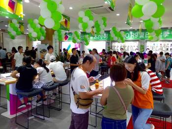 OPPO的线下店和小米之家的线下店,谁更有优