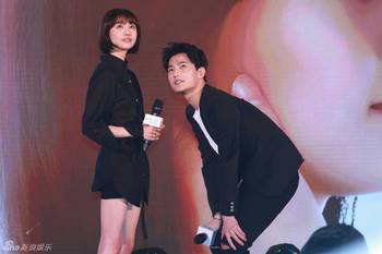 《微微一笑》杨洋吻戏多 郑爽:体重不重要_ha