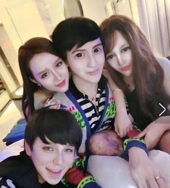 蛇精男妈妈爆出儿子儿时照片称基因就是比中国