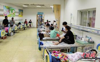 河北正定一学校多名学生入院 初步确诊为食物