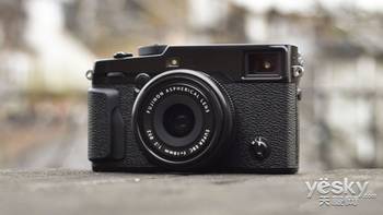 壹周数码:索尼推防抖相机 富士相机对焦升级_