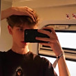 ͷ