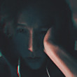 ͷ