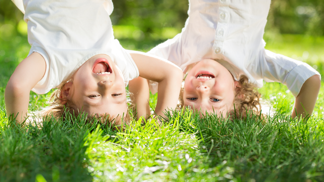 发愁！孩子与小伙伴的关系，家长该如何引导？