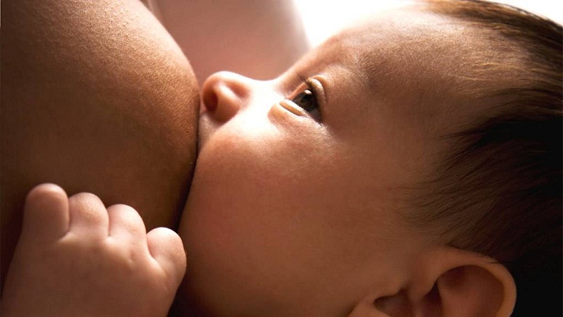 母乳喂养前爸妈应该知道啥？