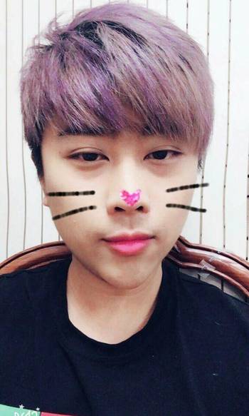 lol: 55开新发型亮相, 杀马特刘海不见, 露额头重塑三七分经典